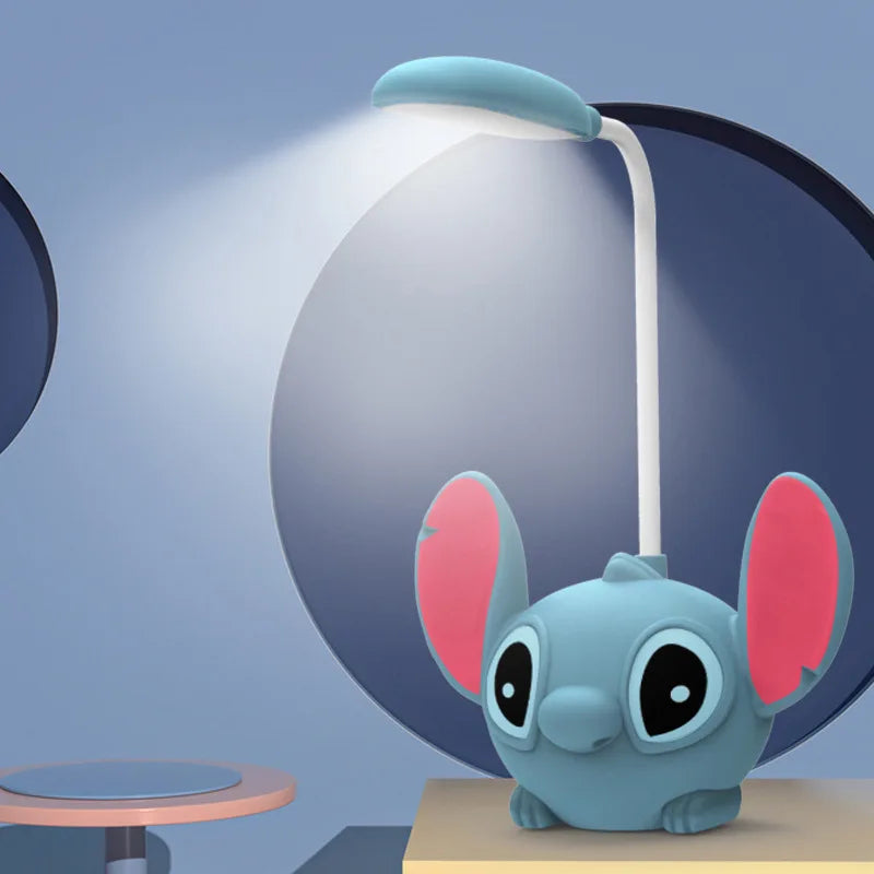 Lâmpada de Mesa LED Lilo & Stitch com Apontador de Lápis e Luz Dobrável - MimoHouse